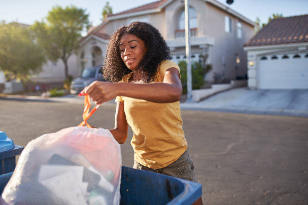 Best Junk Hauling Services  in Siena College, NY